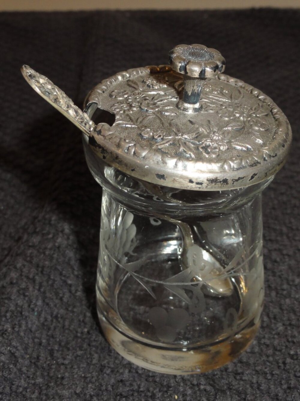 This authentic verifiable Kirk & Sons Sterling Silver Repousse Jam (or Mustard)